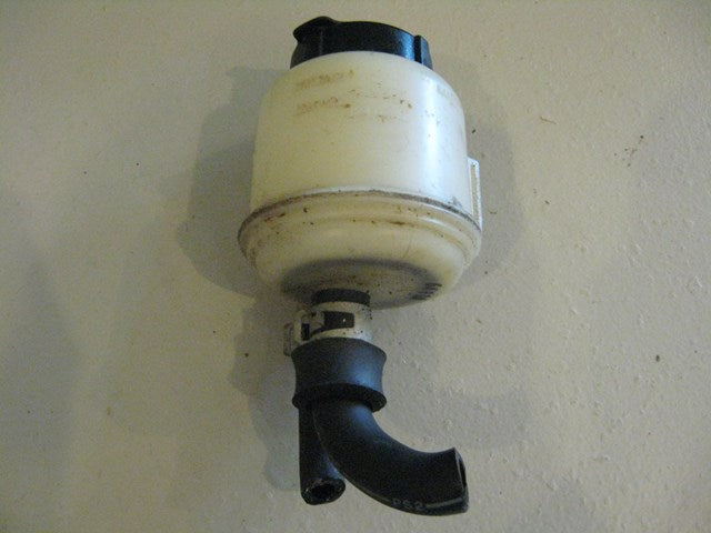 06 Nissan 350Z Power Steering Fluid Reservoir R3126