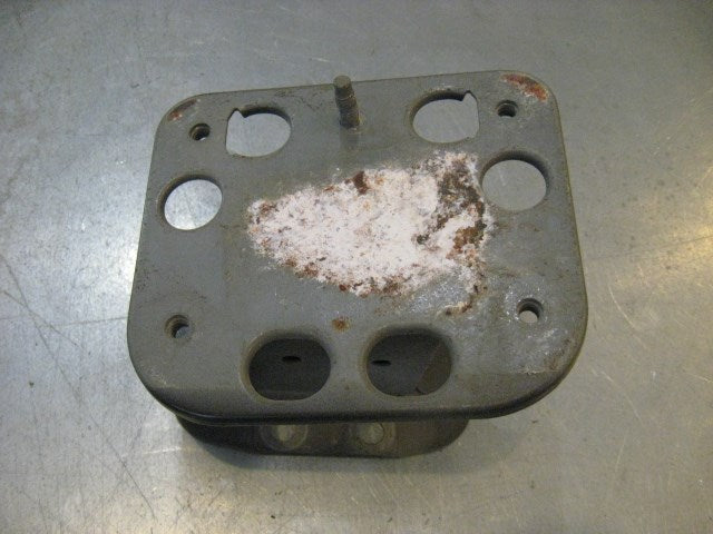 04 Infiniti G35 Rear LH Bumper Reinforcement Bracket  R15263